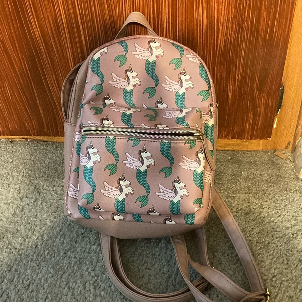 Mermaid unicorn design.pink backpack